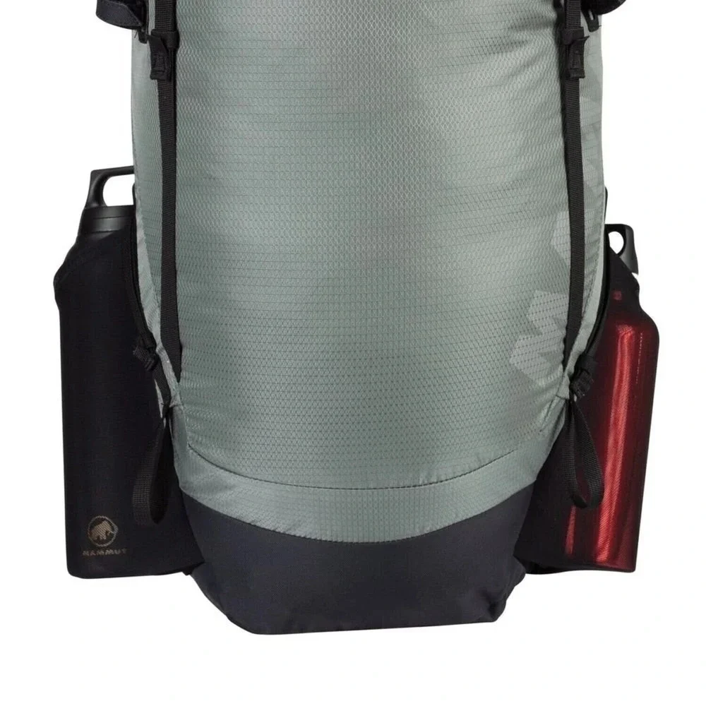 Mammut Ducan 24 Women's Mountain Trekking Backpack, Marine-Black. 24 L